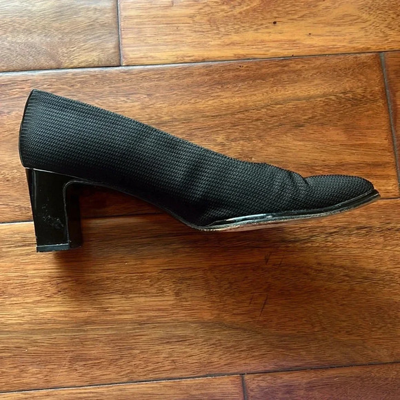 Vintage Stuart Weitzman Black Sq Toe Block Heel Pump Size 7 - Picture 6 of 15